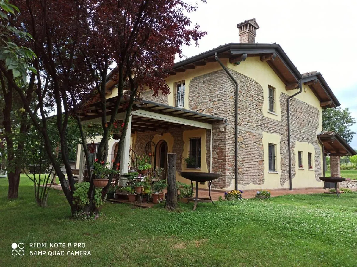 Casa Vacanze Soleluna Montichiari 0*,  Italy